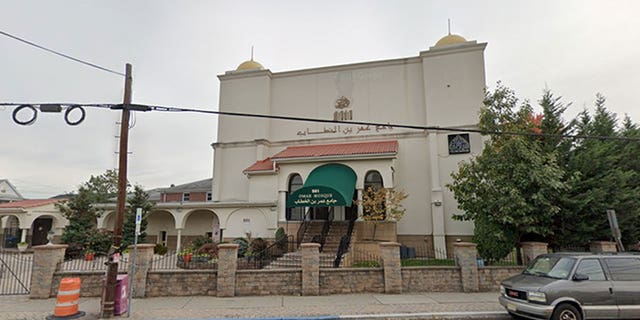 La Mezquita Omar donde el imán fue apuñalado en Paterson, Nueva Jersey.