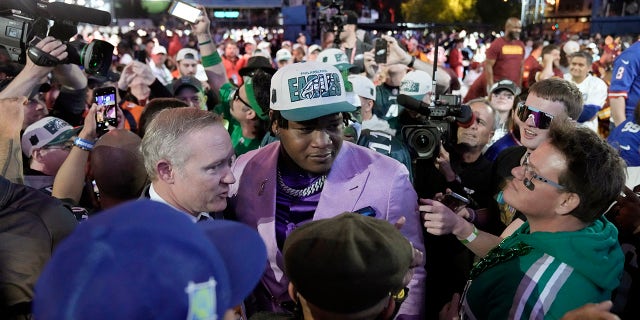 Jalen Carter with fans