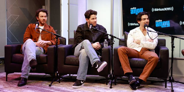 Since becoming dads, the Jonas Brothers revealed they have maintained one "unspoken rule" in this new chapter of life: no parenting advice from one another.