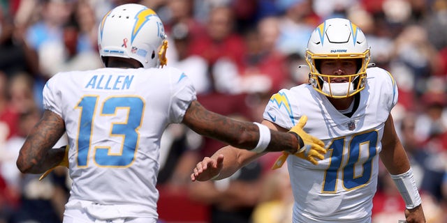 Chargers' Keenan Allen jokes about Justin Herbert's next contract, reveals why 'Masked Singer' was difficult - Fox News