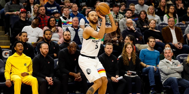 Kyle Anderson #5 of the Minnesota Timberwolves shoots the ball against the Portland Trail Blazers in the third quarter of the game at Target Center on April 2, 2023 in Minneapolis, Minnesota. The Trail Blazers defeated the Timberwolves 107-105.