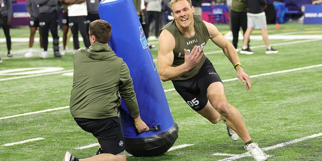 Linebacker Jack Campbell goes through drills