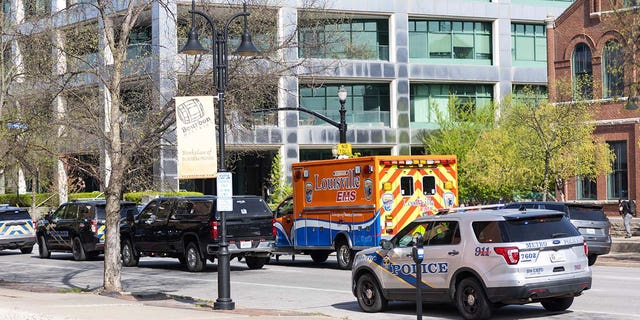 Louisville Police Say 5 Dead After Suspect Linked To Old National Bank ...