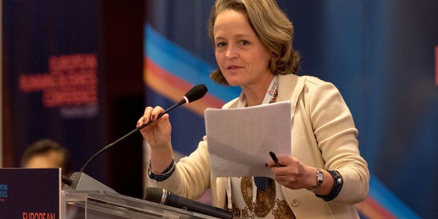 Mara Yamauchi speaks at an event