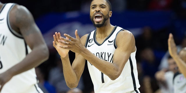 Mikal Bridges vs 76ers