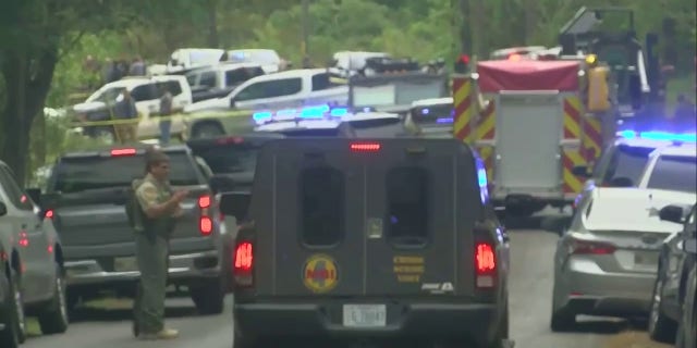 Mississippi inmate barricade scene, police respond