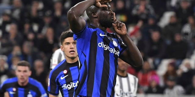Inter Milan's Romelu Lukaku, #90, gestures after scoring a goal in an Italian cup semifinal first leg soccer match between Juventus and Inter Milan, at the Allianz Stadium, in Turin, Italy, Tuesday, April 4, 2023.