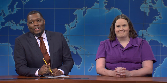 SNL actor Molly Kearney is the first cast member to identify as "non-binary," according to the show.