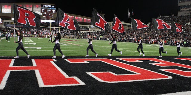 TTU cheerleaders