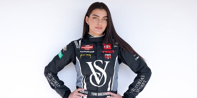 Toni Breidinger To Hit NASCAR Truck Series With Victoria's Secret ...