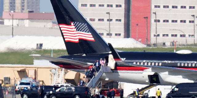 See It Trump Exits Plane At Laguardia Airport Ahead Of Historic 