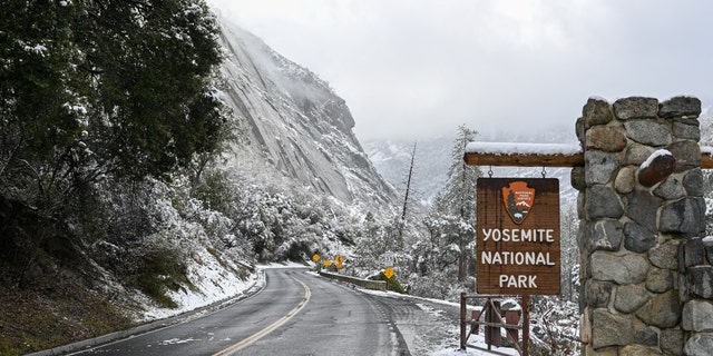Welcome sign in Yosemite National Park, California