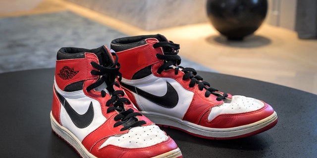 absorberende mini kit Meet the American who created Air Jordan sneakers: Peter Moore, legend of  global design | Fox News