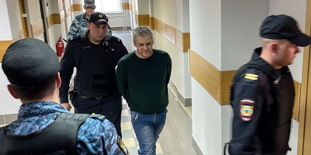 russian cop