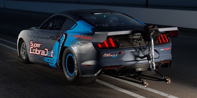 The car will attempt to set three acceleration records.