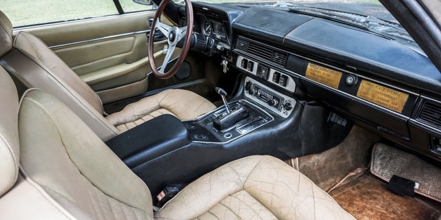 collins jaguar dash