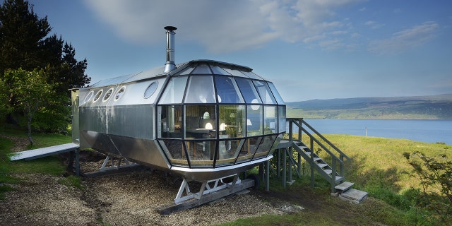 AirShip 002 in Scotland