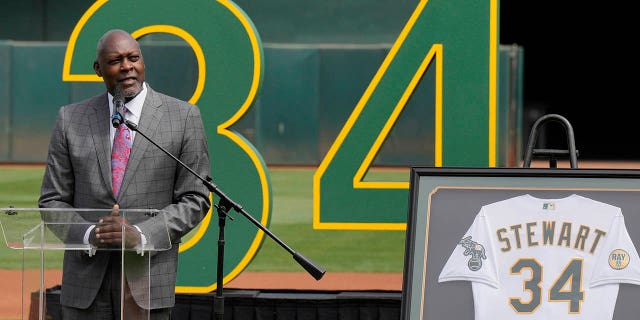 Dave Stewart at number retirement