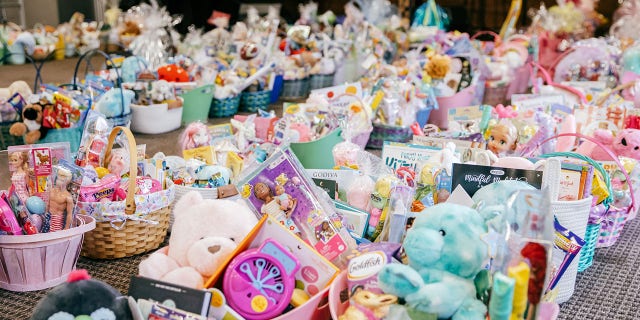 Over 450 volunteers throughout the city of Nashville are coming together to honor the families of The Covenant School by assembling and delivering Easter baskets.