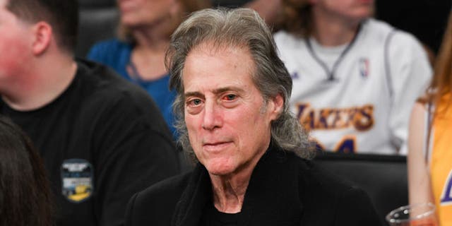 Richard Lewis recognized with late-onset Parkinson’s illness: ‘Fortunately, I obtained it late in life’