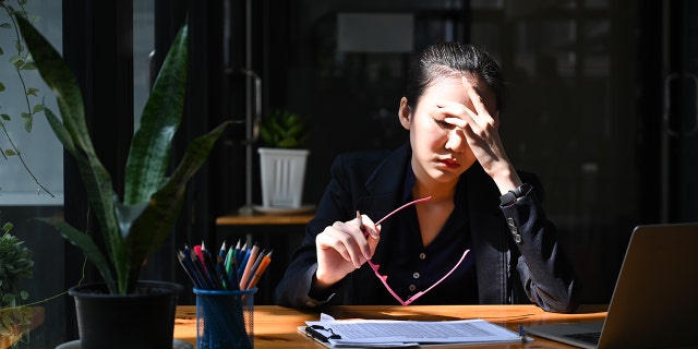 Employees may try a "spray and pray" approach to job-hunting if they are unhappy, said one psychotherapist about the new "rage applying" trend.