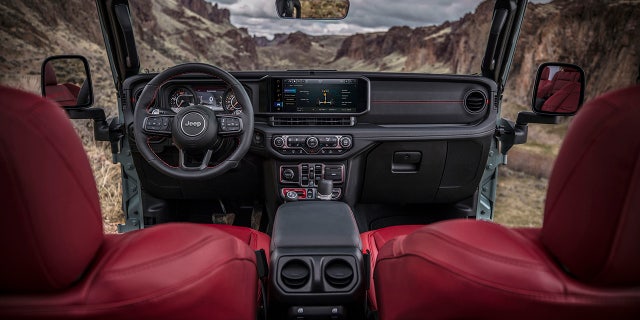 New 2024 Jeep® Wrangler Rubicon 392 with 12-way power adjustable front seats and all-new instrument panel featuring Uconnect 5 system with best-in-class 12.3-inch touchscreen radio