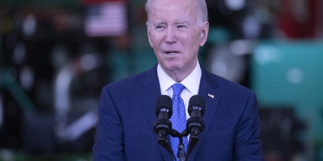 Advisors close to President Biden reportedly expressed confidence that Donald Trump will be the 2024 GOP nominee following his indictment by a Manhattan grand jury.