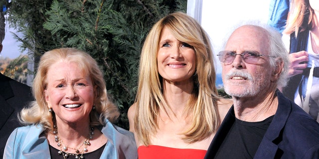 Laura Dern with parents Diane Ladd and Bruce Dern