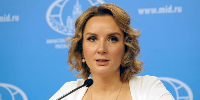 Equipo de rescate ucraniano recupera a 31 niños de Rusia en medio de la guerra 4 La Comisionada para los Derechos del Niño de Rusia, Maria Lvova Belova, da una conferencia de prensa el 4 de abril de 2023, tras las acusaciones de que Rusia está secuestrando niños de Ucrania y dándolos en adopción en el país.