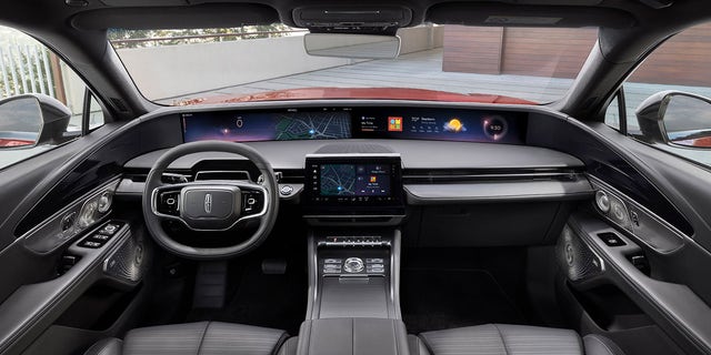 The 2024 Lincoln Nautilus has a digital display that spans the width of its dashboard.