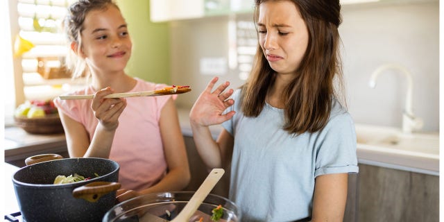 Forcing a picky eater to try new foods is the opposite of what a person should do, Pittsburgh-area psychologist Dr. Natalie Bernstein told Fox News Digital about a scenario shared on Reddit.