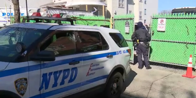 New York Police Department (NYPD) detectives also found "suspicious materials" at the Staten Island crime scene, including chemicals and a pipe bomb