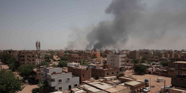 A conflict between two Sudanese generals left at least 180 dead and another 1,800 injured.