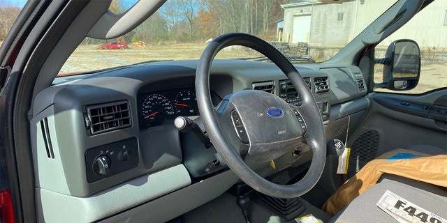 ford f450 cabin