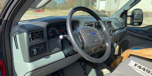 ford f450 cabin