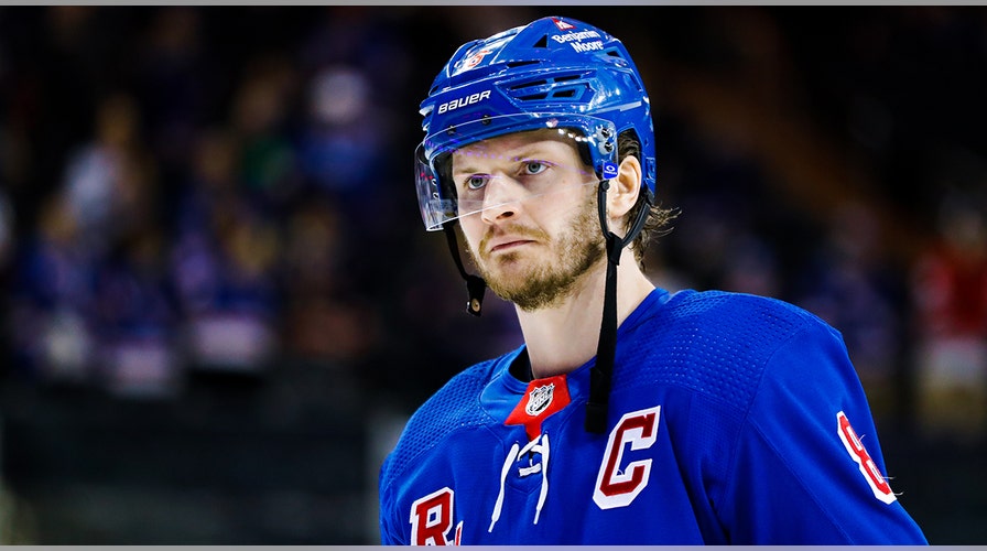 Rangers' Jacob Trouba brings up Grayson Murray's suicide after podcaster ripped his playoffs performance | Fox News