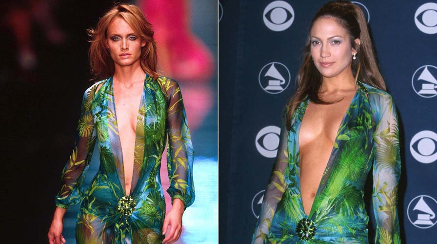 Amber Valletta Recalls Jennifer Lopezs Iconic Plunging Versace Dress I Wore It First Fox News