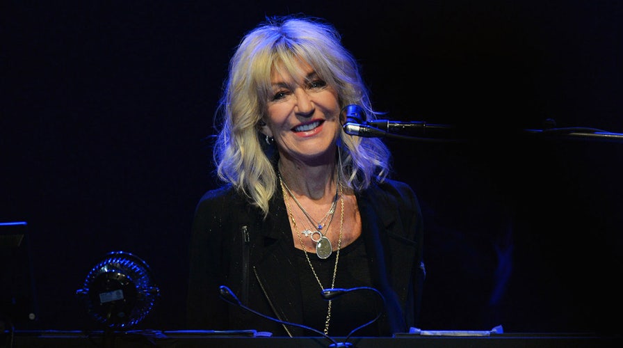 Fleetwood Mac Singer Christine McVie Cause Of Death Revealed: Report ...