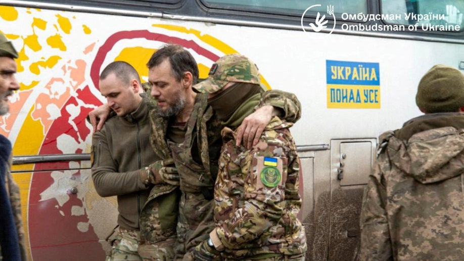 Ukrainian prisoners of war 