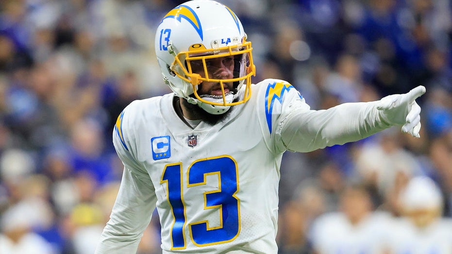 Recently traded Keenan Allen refused to take pay cut with Chargers: ‘I just came off my best season’