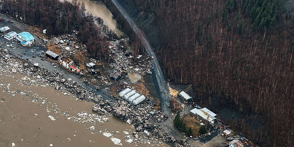 Alaskan homes severely damaged after ice jams in 2 rivers cause major flooding - Vimarsana News