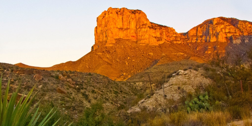 1 Texas climber dead, 1 rescued in national park where rock climbing is banned - Vimarsana News