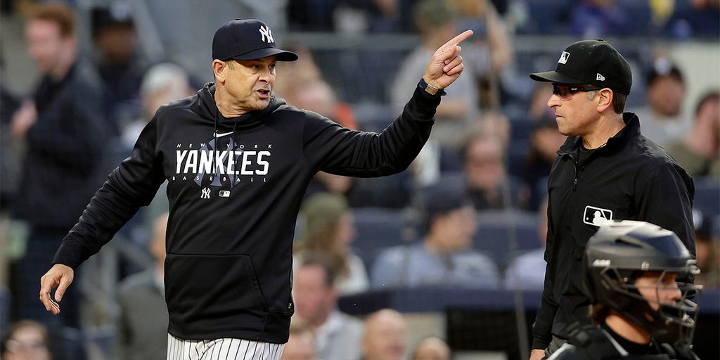 Yankees' Aaron Boone insists suspension won't change how he acts with  umpires 