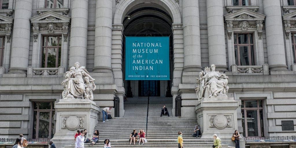 Smithsonian hosts drag show to showcase 'Indigenous LGBTQIA+ community' - Vimarsana News