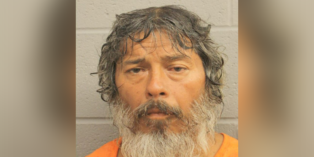 Texas man arrested for exposing himself in front of children - Vimarsana News