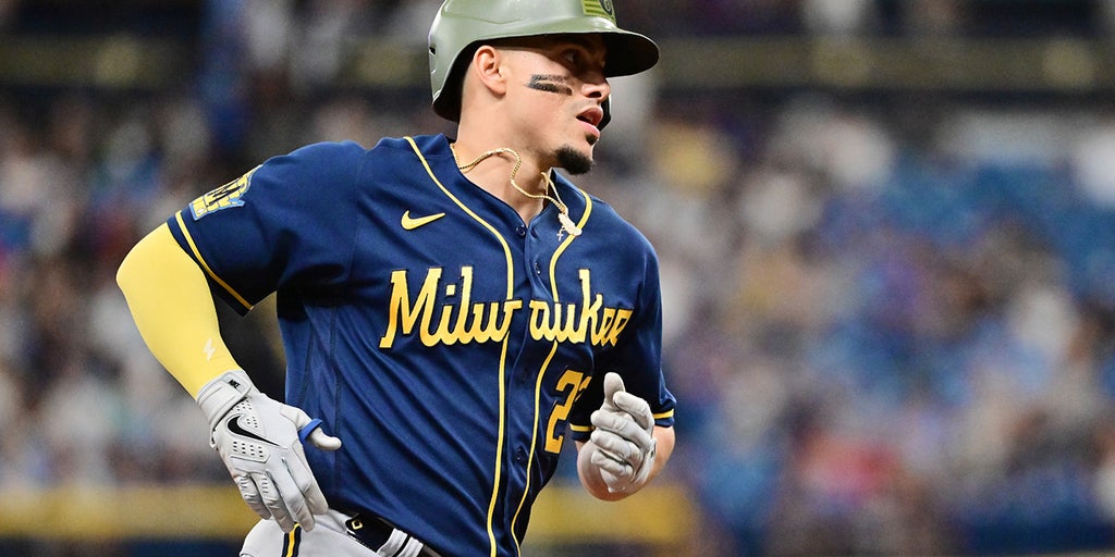 Brewers' Willy Adames gets mixed updates after getting hit by foul ball
