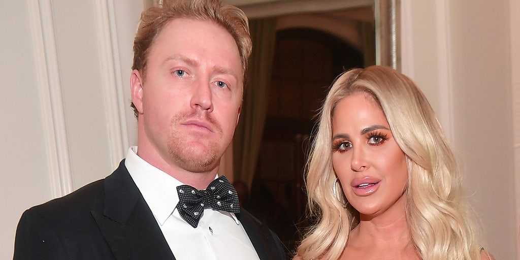Kim Zolciak files divorce counterclaim seeking full custody of children with ex Kroy Biermann - Vimarsana News