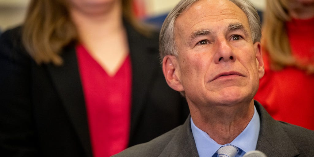 Abbott says claims Texas allowed migrants to drown in Rio Grande are false - Vimarsana News