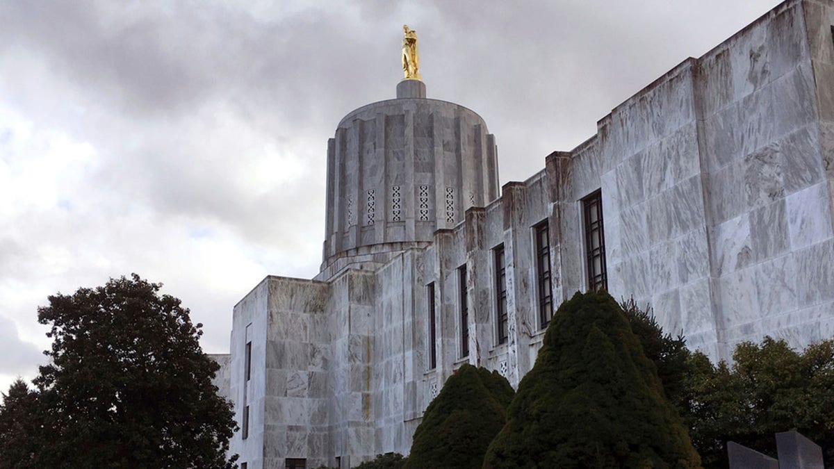 Oregon State Capitol