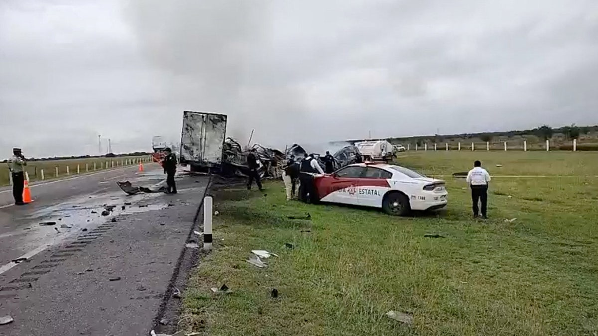 Police respond to Tamaulipas crash
